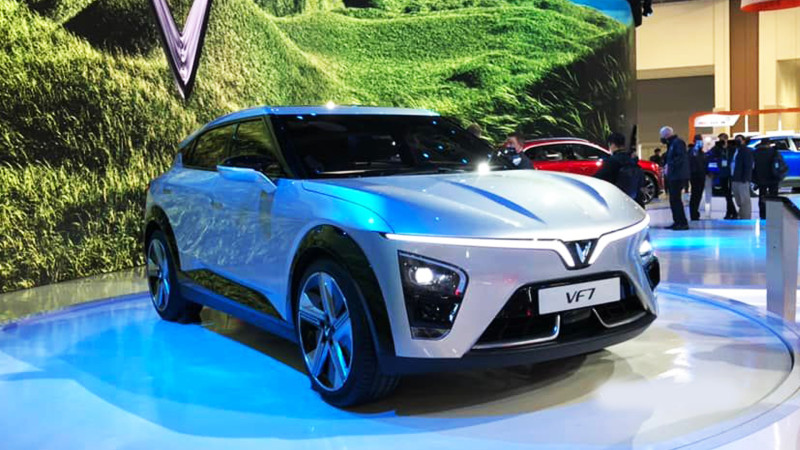 VinFast VF7