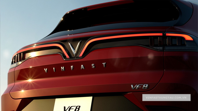 VinFast VF8